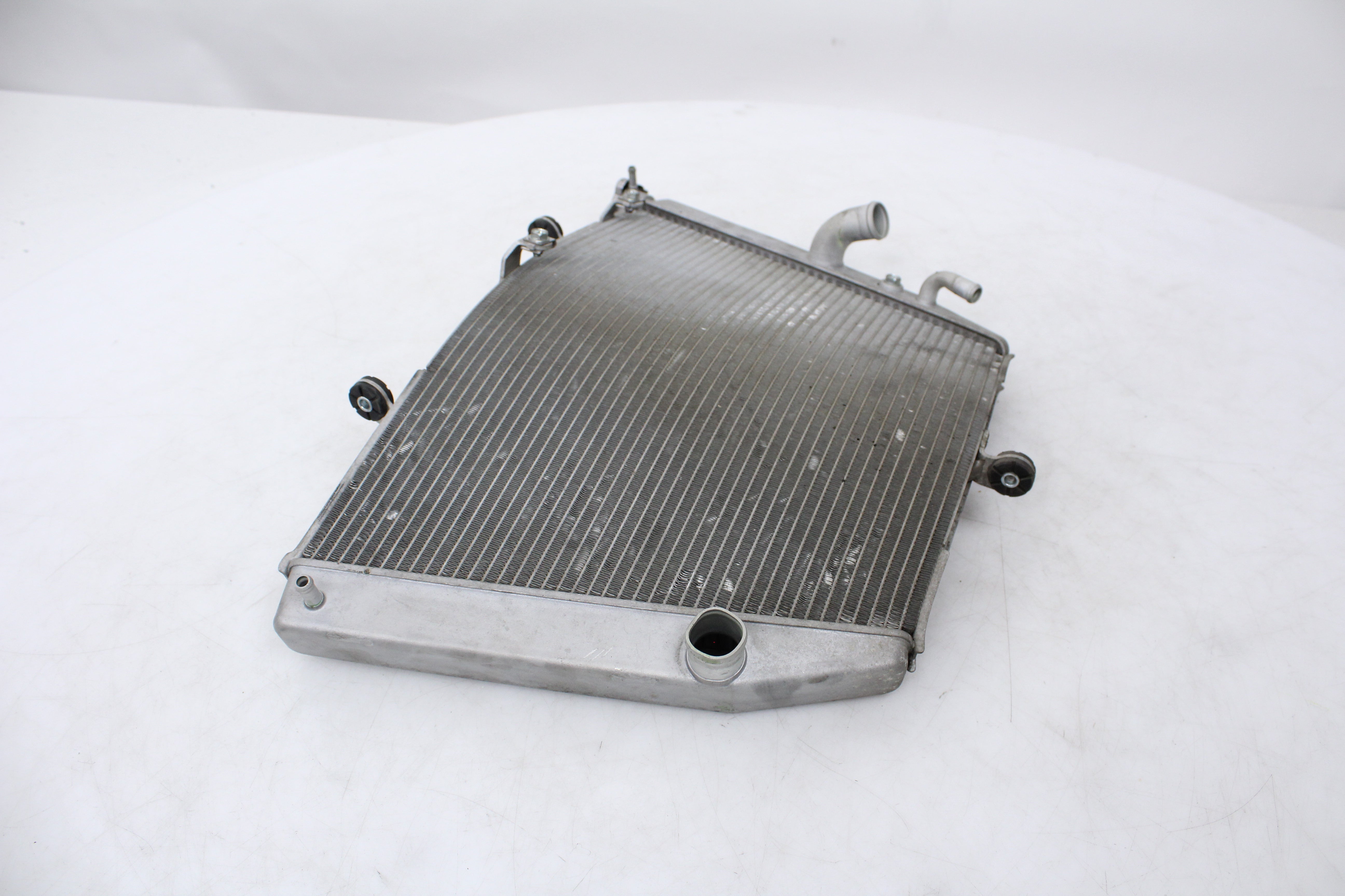 Suzuki OEM, Radiator Suzuki GSXR600 06-07 OEM GSXR 600 750