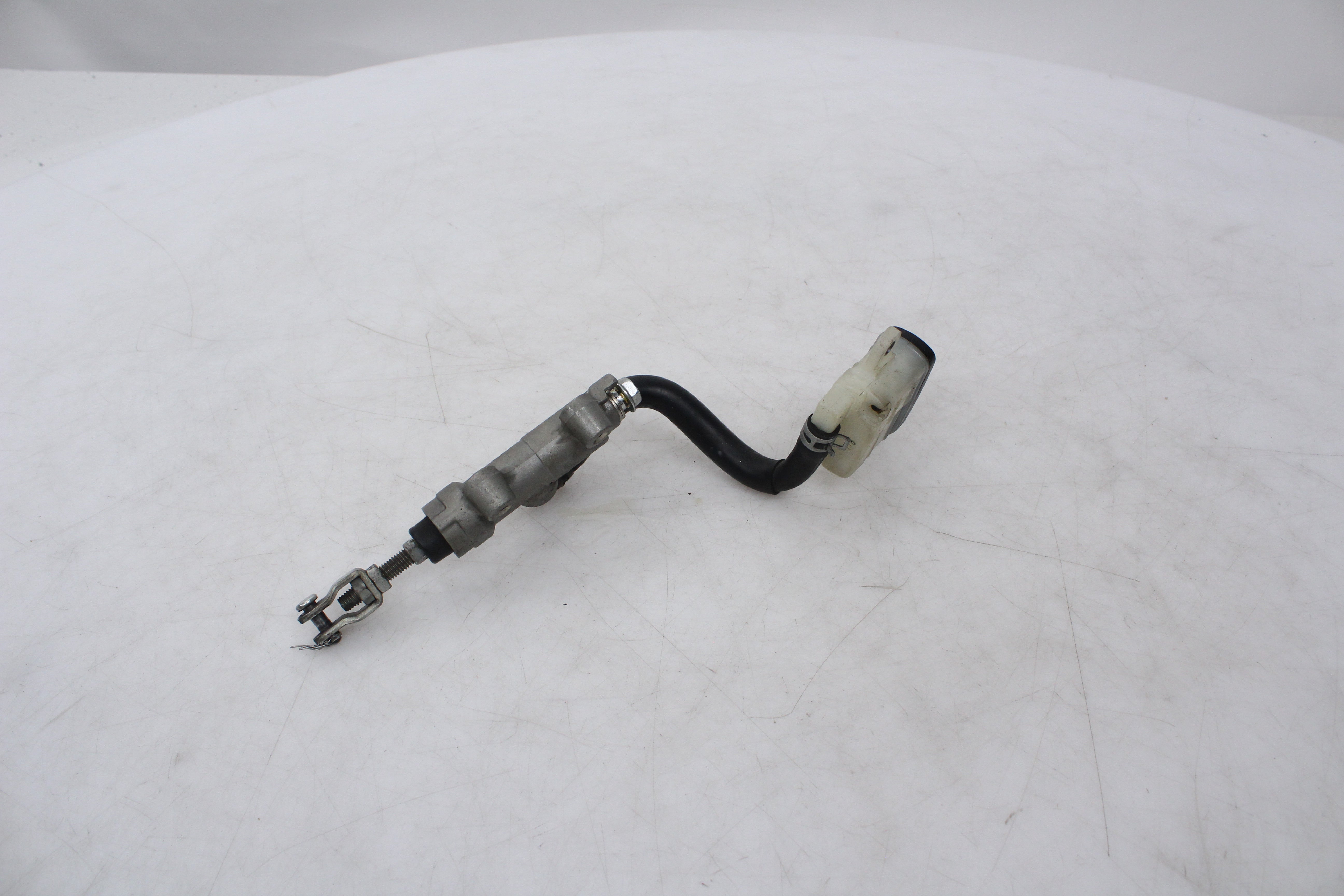 Suzuki OEM, Rear Right Brake Master Cylinder Suzuki GSXR600 06-07 OEM GSXR 600 750